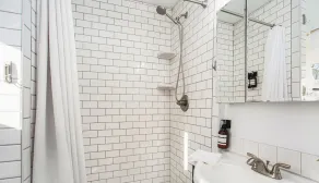 Cozy Stylish Cottage In the City, Close to Everything GR, Extended Stay Welcome - Image 3