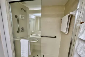 Condo classé argent près de la piscine et vue paisible sur le lagon! - Image 3
