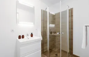Bellissimo appartamento a Lembruch/Dümmer See con piscina coperta. - Image 2
