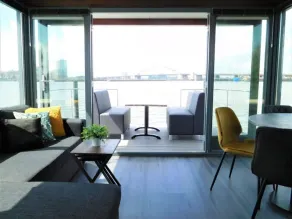 Boot Zonder Naam Houseboat in Volendam - Image 5