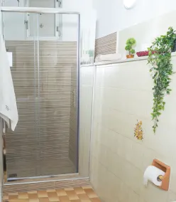 Thòlos Home - Image 3