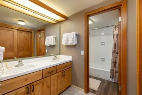 2130 The Pines 1 Bedroom Condo by RedAwning - Image 4