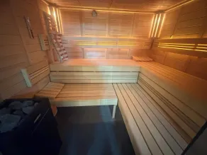 Stylisches modernes Apartment, Sauna und Wellness Top Lage - Image 3