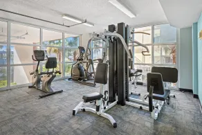 Malibu Pointe - 705 - Image 4