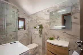 Luxury Apartment Nina (basement) with heated swimming pooll - Image 4