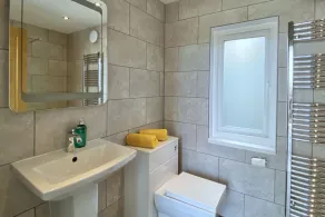 Fabulous hideaway - The Studio, with amazing views, close to St Ives - Image 2
