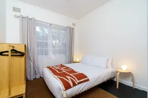 Tranquil 2BR Home near Lovers Lock and Shops - Image 5