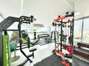 300sqft 1 Apartment with Sauna & Pool - Image 3