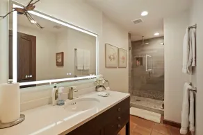 Stone River Retreat, Spa, Pool, Private, 6 Rms - Image 5