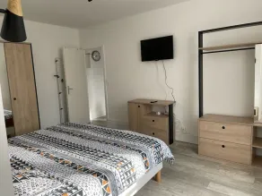 Furnished apartment 45m2 quiet and bright - Image 4
