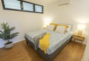 The Grove Guest House - Image 2
