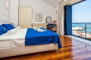 Beachfront twin villa, private heated pools and amazing sea views - Villa Violet - Image 4