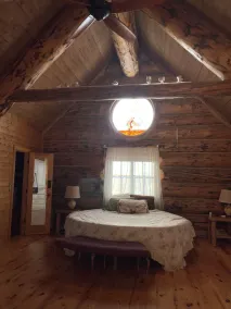 Authentic Log Cabin - Image 4