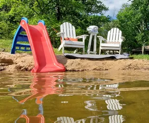 Afslappende Lakefront Hjem med Boat Dock, Fire-pit og privat Walk-in Beach! - Image 5