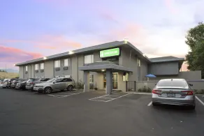 Travelers Inn Medford - Image 3