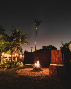 Luxury Tiny home, Outdoor bath, Infrared Sauna, Fire pit - Image 3