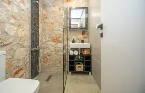 Green Oak Villa - Image 3