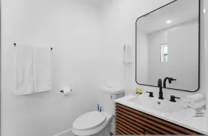 921 Apartment 2 - Image 2