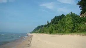 Livingston's Fabulous Beachhouse - Image 4