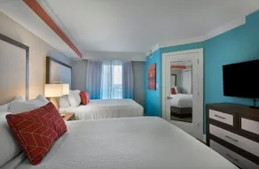 Stunning Oceanfront 3 Bedroom Condo 10th Floor - Image 4
