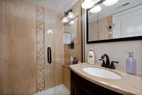 Spacious Retreat  • Ensuite Bedrooms • Large Yard - Image 4