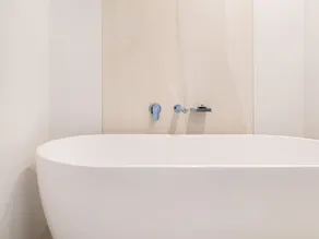 Luxe Bondi Wohnen mit Hafenblick - Image 2