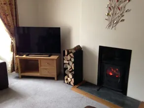 3 Bedroom Cottage - Image 2