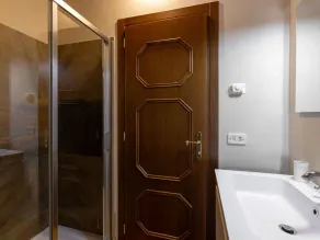 Nice apartment for 6 guests with WIFI, A/C and TV - Image 5