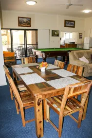 The Arches -Ultimate Upper Hunter Getaway- Large Entertainment Living&Relaxation - Image 5