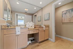 PRIVATE BEACH FRONT LUXURY CONDO, AMAZING VIEWS, INDiGO E, 5-STAR, 2 BALCONIES , PREFERRED PARTNER PRG - Image 2