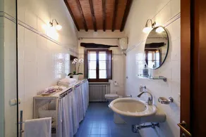 Amplio y lujoso apartamento en Chianti, piscina, conserje, bar de cócteles y vino, WiFi gratis, ¡vea VIDEO! - Image 3