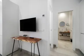 Apartment 'Suite 5' with Shared Terrace, Wi-Fi and Air Conditioning - Image 2