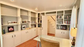Historic Shoreline Home minutes to Stonington Village and Mystic! - Image 3