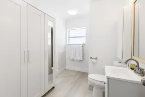 Victoria Park Unique Studio close to Las Olas Blvd - Image 2