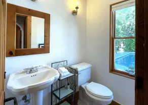 Privater Pool, zwei Schlafzimmer, 1 1/2 Bäder, 5 Personen. - Image 3