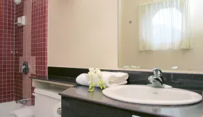 Hotel St. Lauren - Image 2