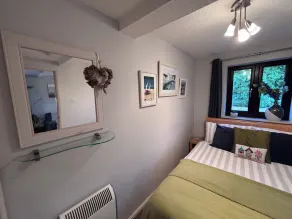 Cosy Bungalow On Private Estate - Image 5