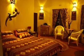 Sadadu holiday house bordering Kruger National Park,  Free wifi - Image 3