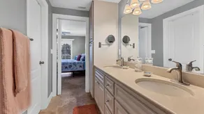 🥇 Lovely 3bd waterfront villa (CH821) - Image 3