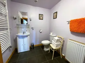 Beautiful Large Family cottage with gorgeous Views - Image 5
