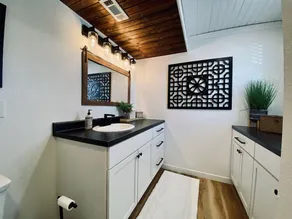 Beautifully updated cottage right in the heart of Fertile, Iowa! - Image 2