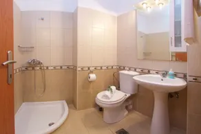 Maisonette  With Shared Pool, Sea And Mountain Views - Image 3