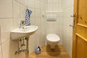 Apartment in Filzmoos With a Balcony - Image 4
