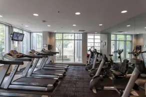 Recently Renovated 10m Walk BC PLACE  2.5bdrm Condo w Parking, Pool, Sauna + A/C - Image 3