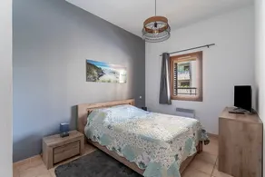Appartement 'Des Cèdres' mit Gemeinschaftspool, WLAN und Klimaanlage - Image 5