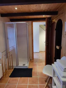 Haus-Salamander-mit-Sauna - Image 3