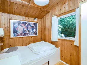 Quaint Holiday Home in Hovedstaden near Sea - Image 4