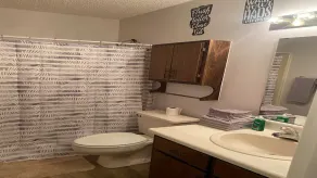 Relaxing 3BR Home in Quiet Neighborhood near SGMC & I-75 - Image 2