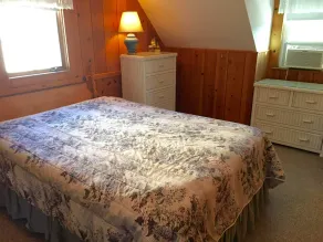 Cape Cod in LEHYC District, Close to Bay Village, Sleeps 14 - Image 5