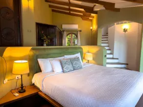Ocean Front Escape with Amazing Sunset Views Short and Long Term rentals - Image 3